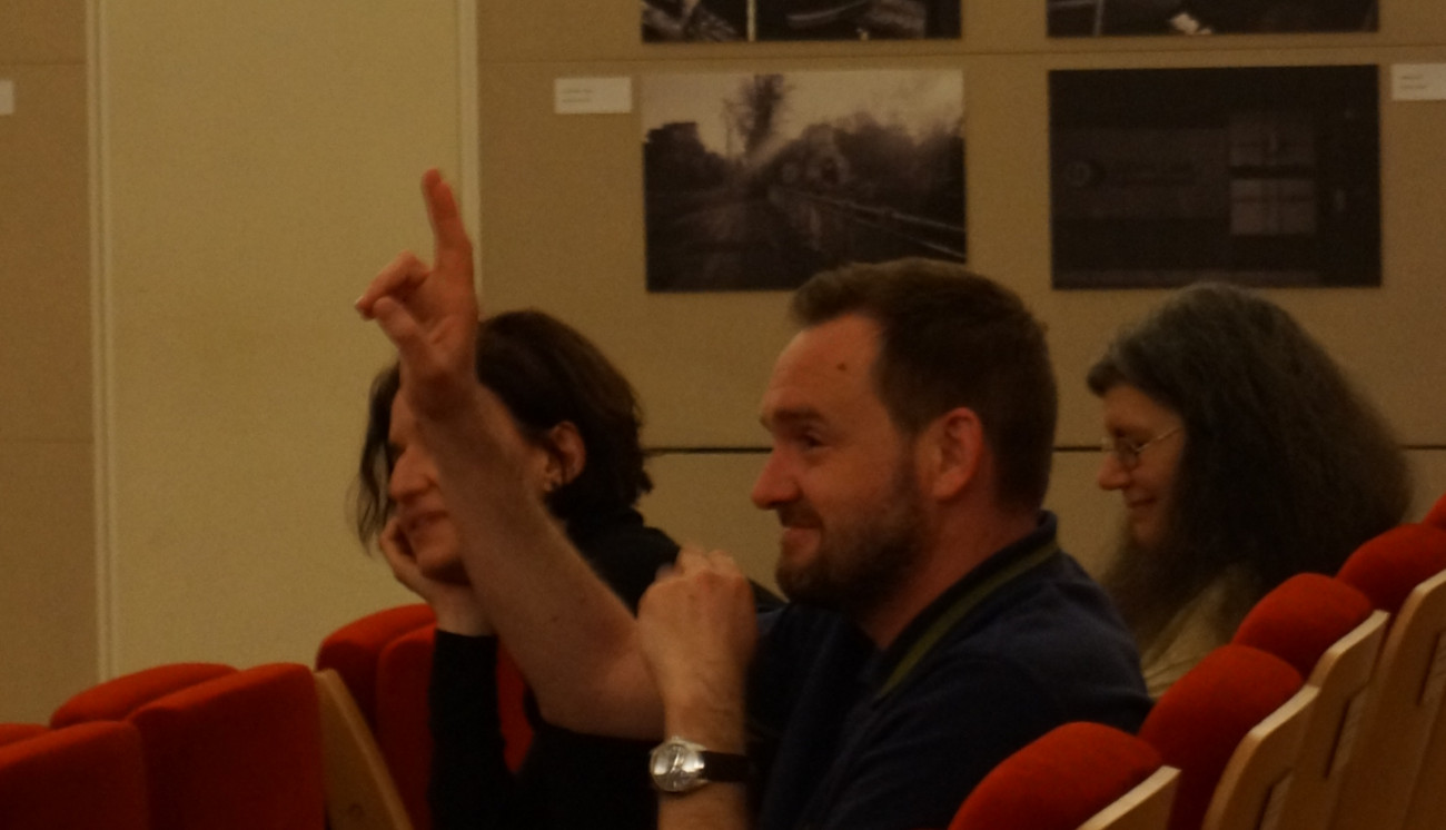 French institute - "Visiting Hours"