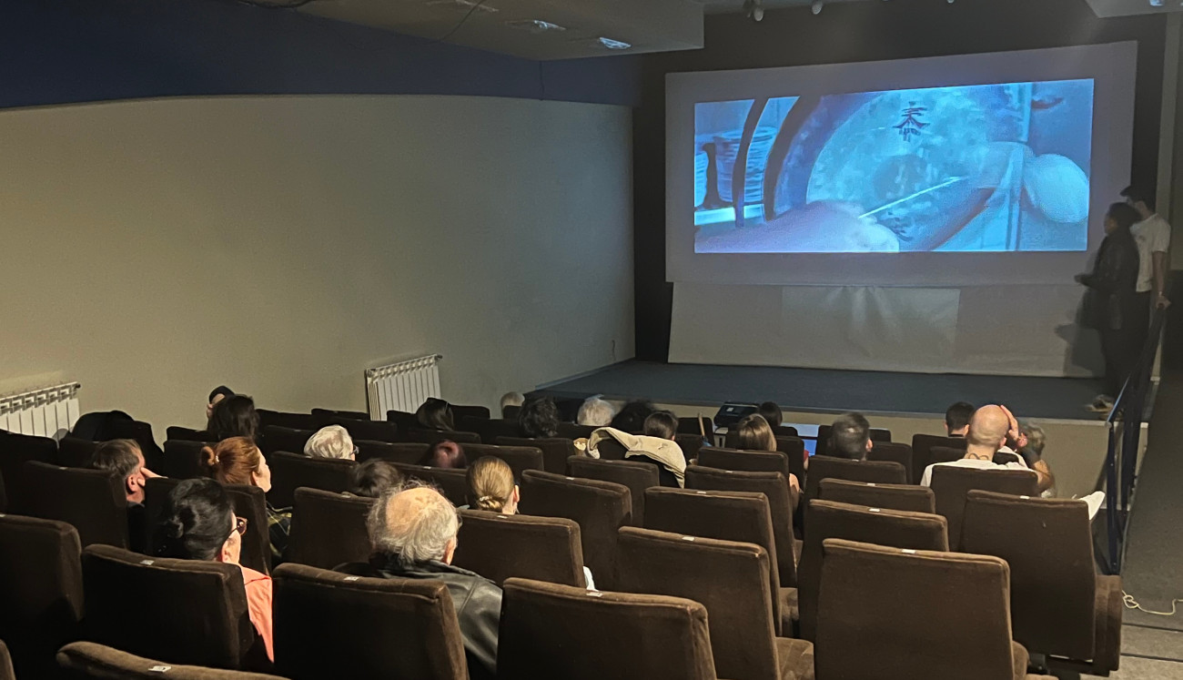 Euro Cinema - "Family Therapy"