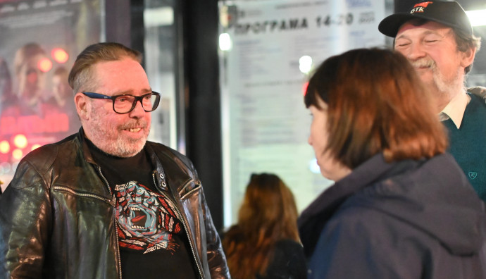 Кино "Одеон" - Дванадесет такта