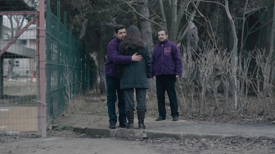 НЕ МЕ ОСТАВЯЙ ДА УМРА