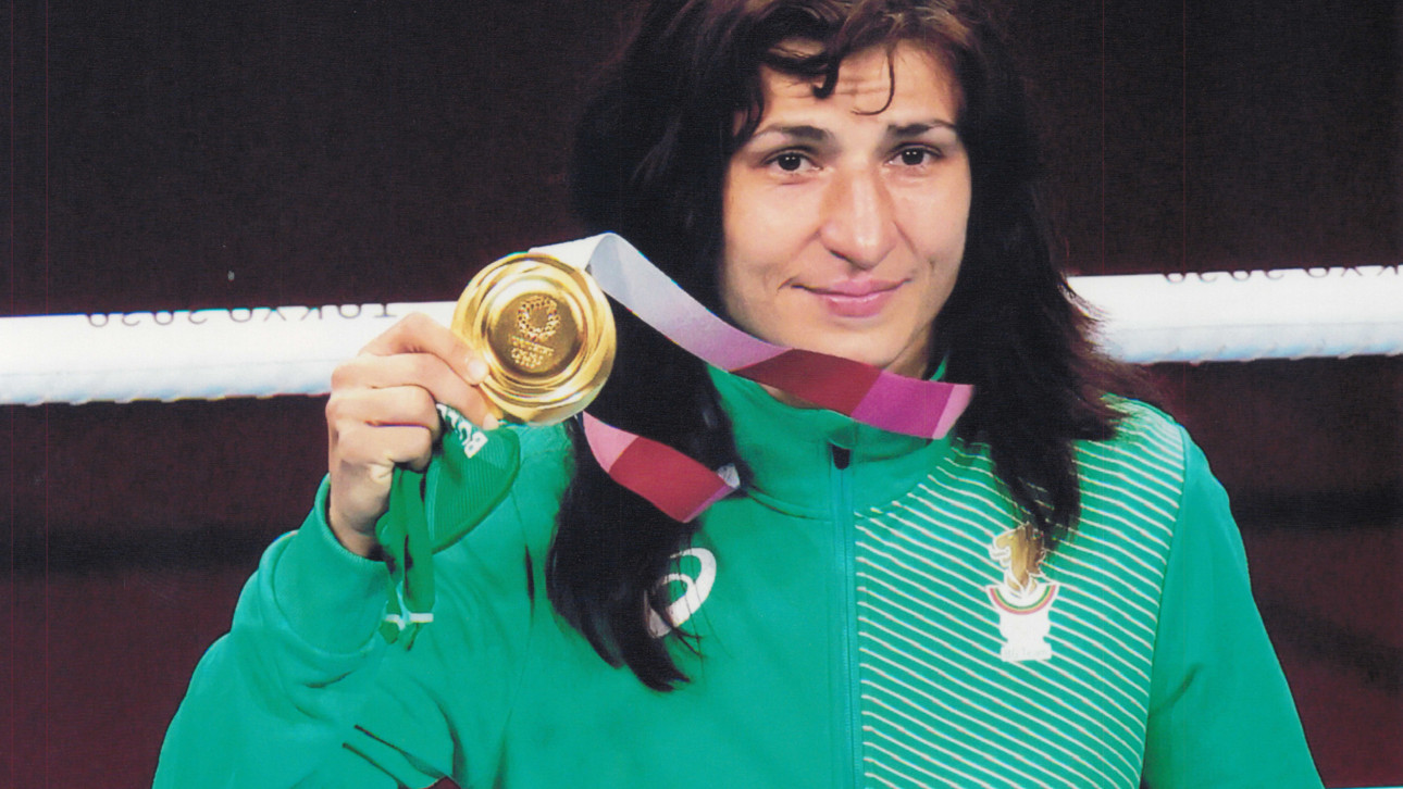 ПОХОДЪТ НА АМАЗОНКИТЕ