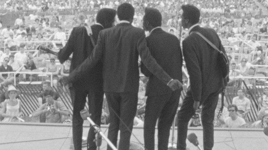 НЮПОРТ И ГОЛЯМАТА ФОЛК МЕЧТА