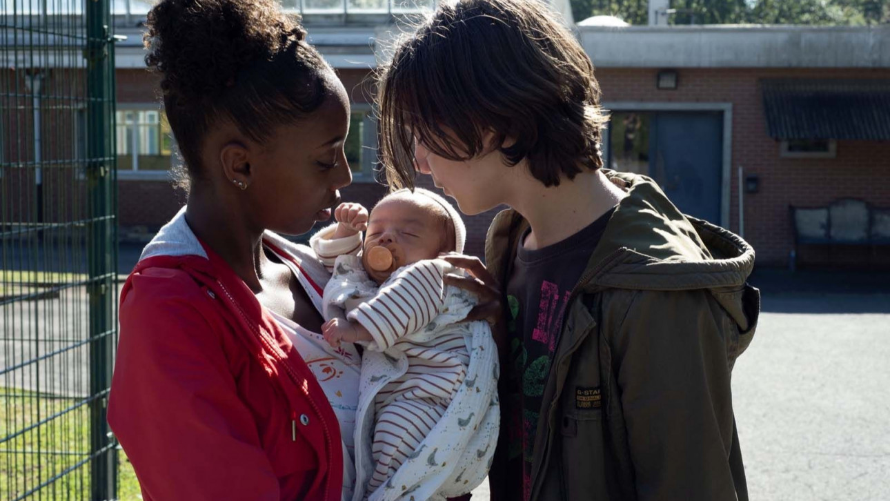 МЛАДИ МАЙКИ